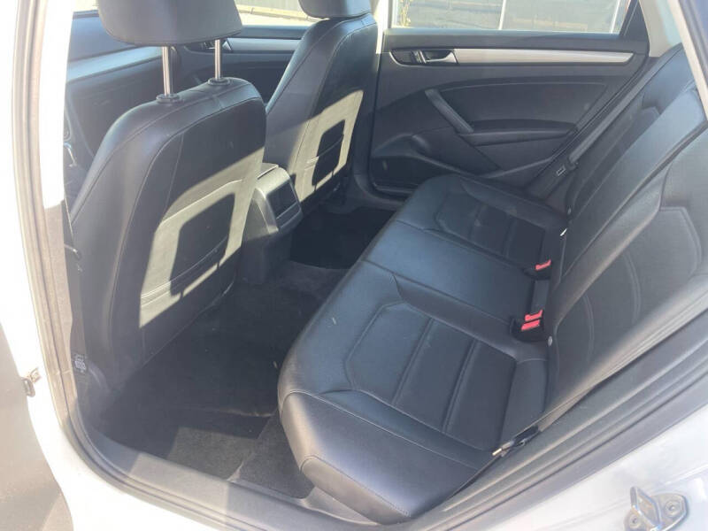2015 Volkswagen Passat