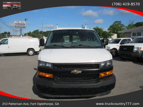 2022 Chevrolet Express 2500