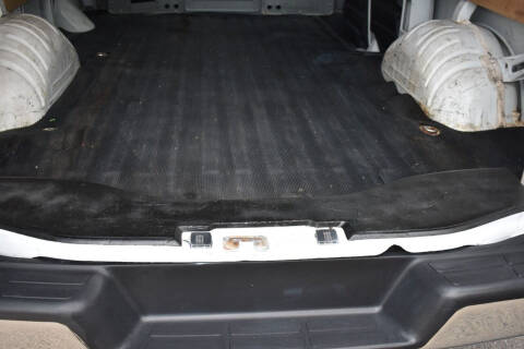 2017 GMC Savana 2500