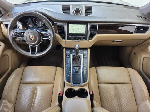 2016 Porsche Macan Turbo