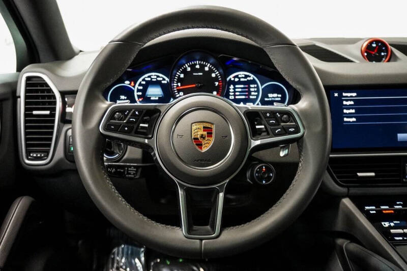 2023 Porsche Cayenne Coupe Platinum Edition