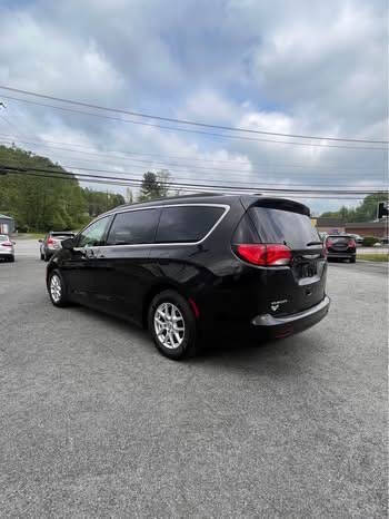 2020 Chrysler Voyager LXi
