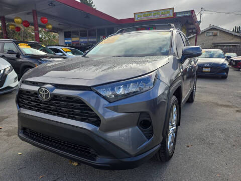 2021 Toyota RAV4 XLE Premium