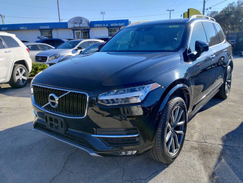 2019 Volvo XC90 T5 Momentum
