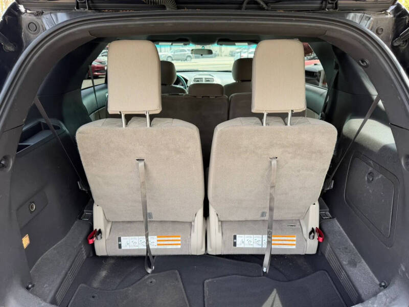 2015 Ford Explorer