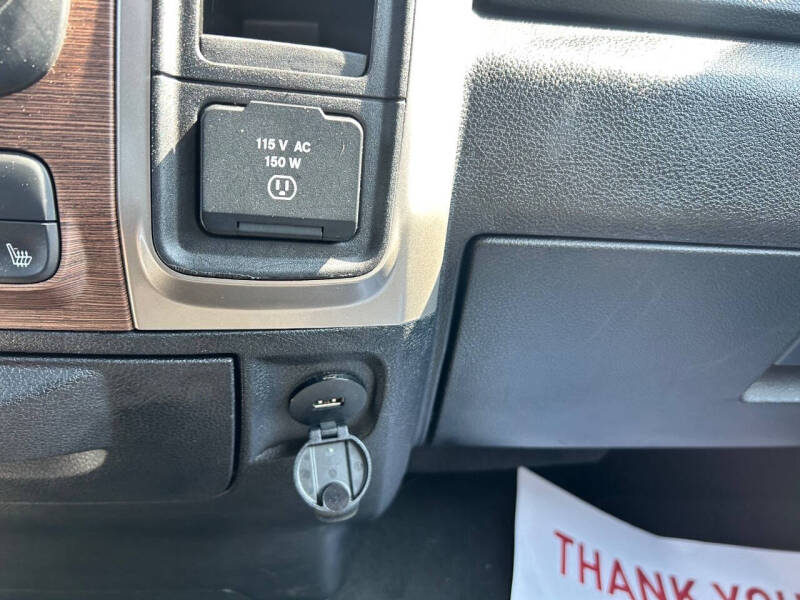 2017 RAM 1500 Laramie