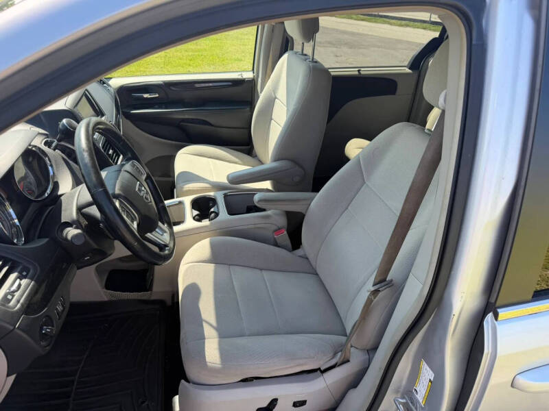 2012 Dodge Grand Caravan Crew