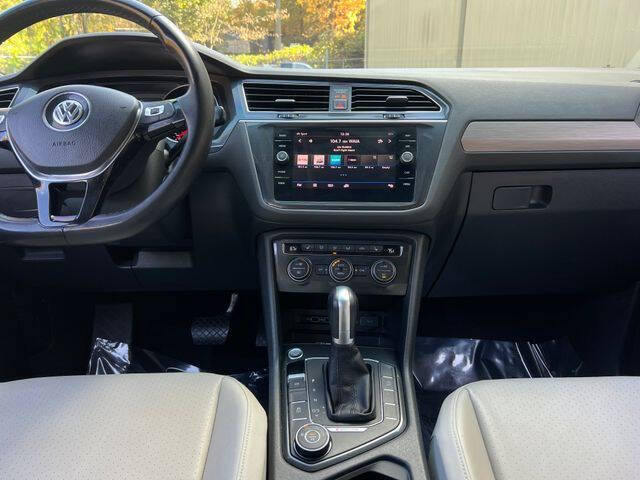 2018 Volkswagen Tiguan 2.0T SEL 4Motion
