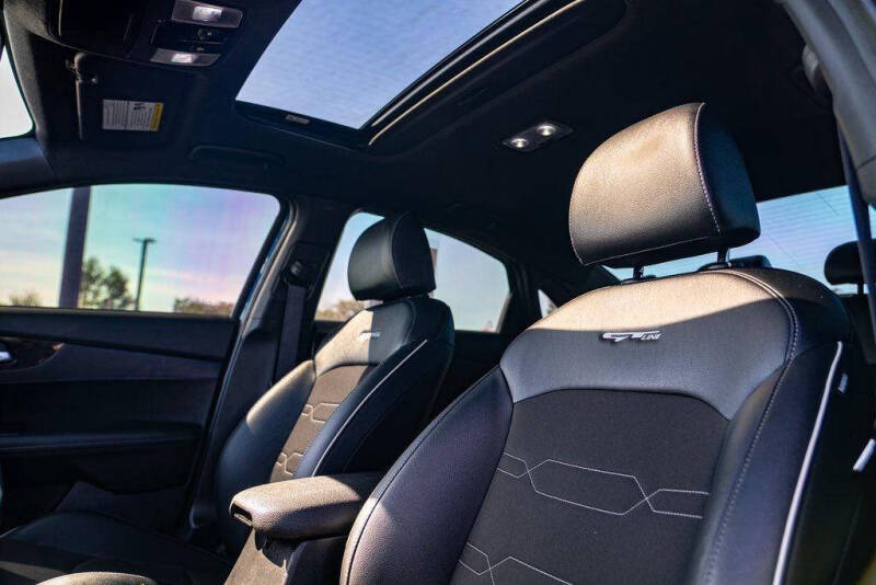 2023 Kia Forte GT-Line