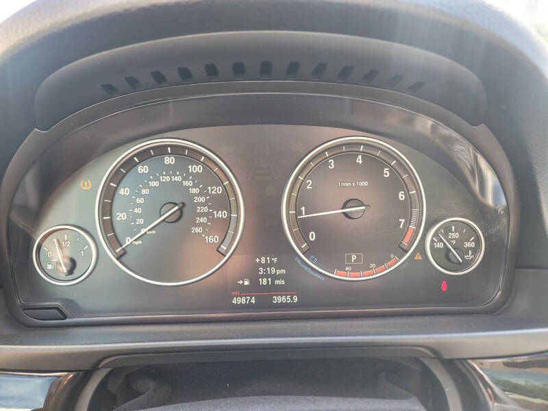 2012 BMW 5 Series 528i