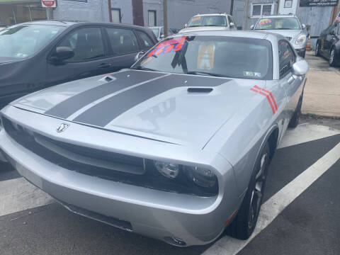 2009 Dodge Challenger SE