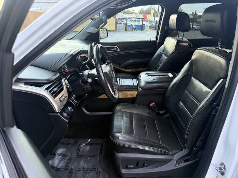 2017 GMC Yukon Denali