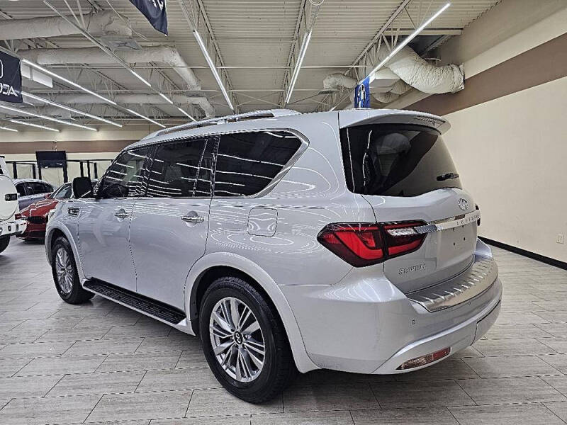 2021 Infiniti QX80 Luxe