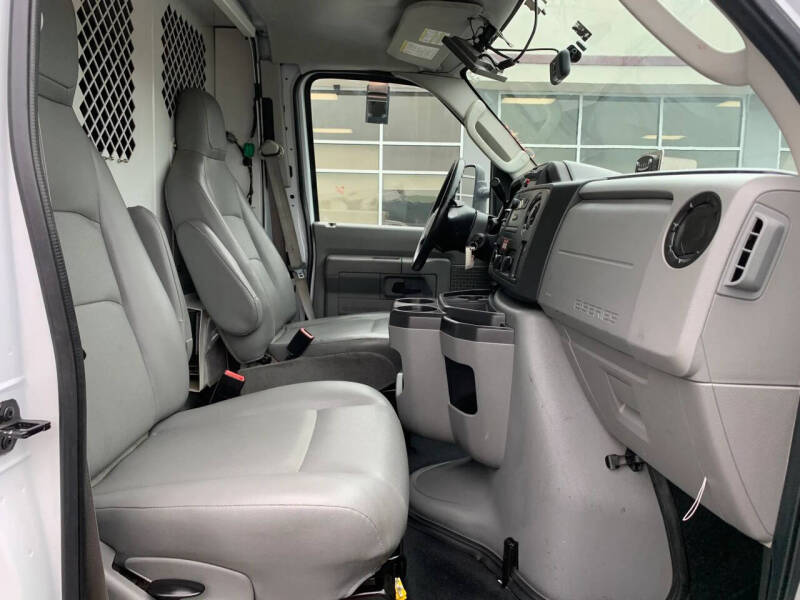 2019 Ford E-Series