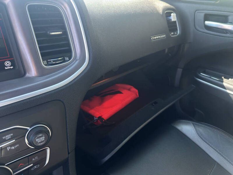 2021 Dodge Charger SXT