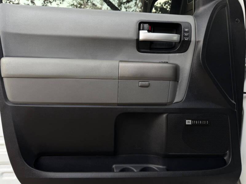 2016 Toyota Sequoia Limited