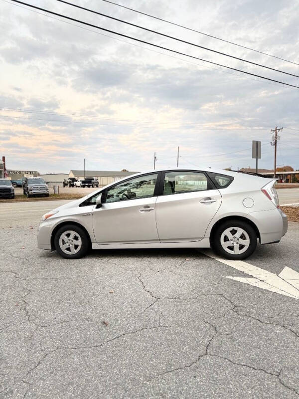 2010 Toyota Prius III