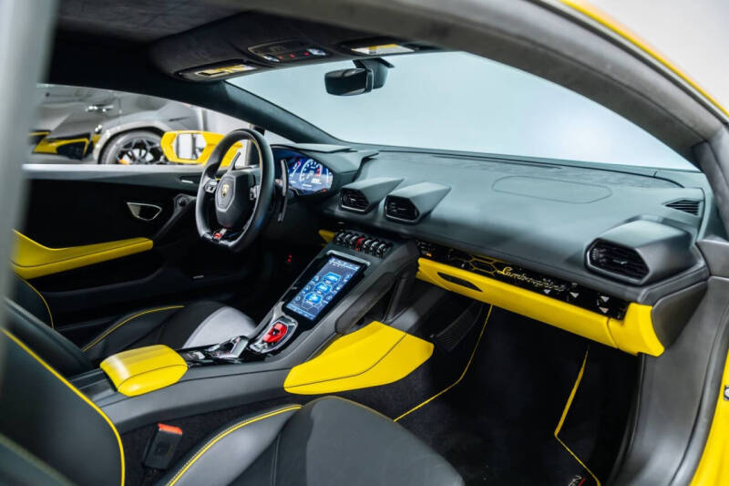 2021 Lamborghini Huracan EVO