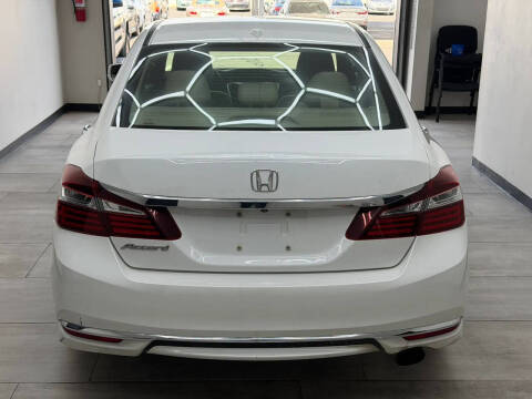 2017 Honda Accord EX