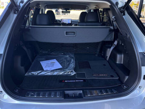 2026 Mitsubishi Outlander SE