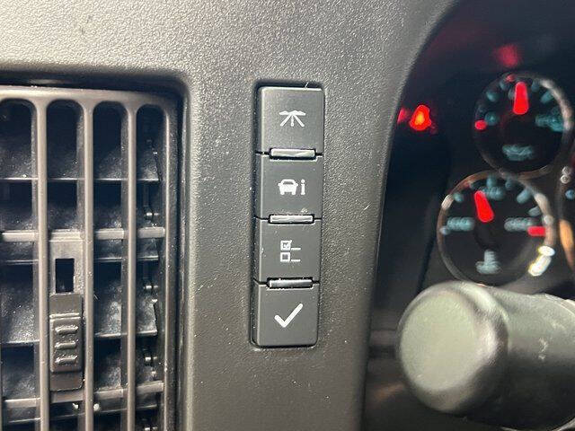 2023 Chevrolet Express 2500