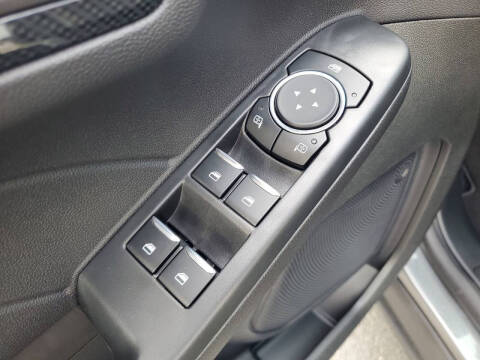 2025 Ford Escape Hybrid ST-Line Select