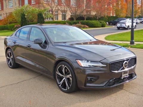 2025 Volvo S60 B5 Core