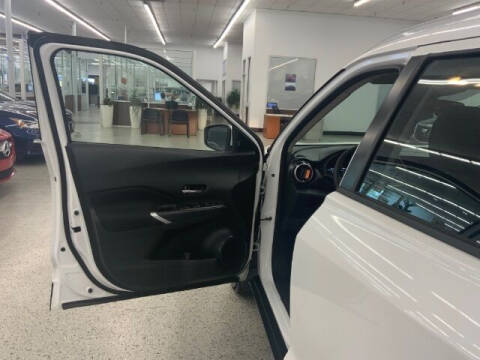 2022 Nissan Kicks SV