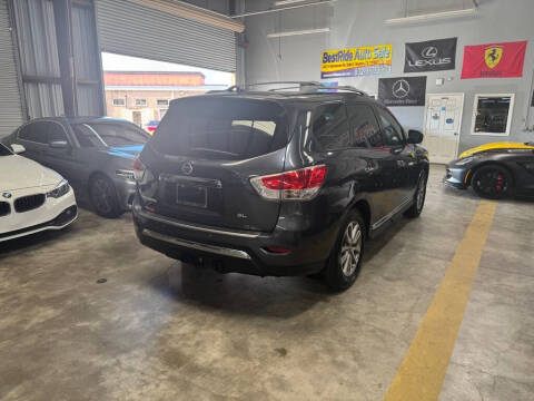 2014 Nissan Pathfinder SL