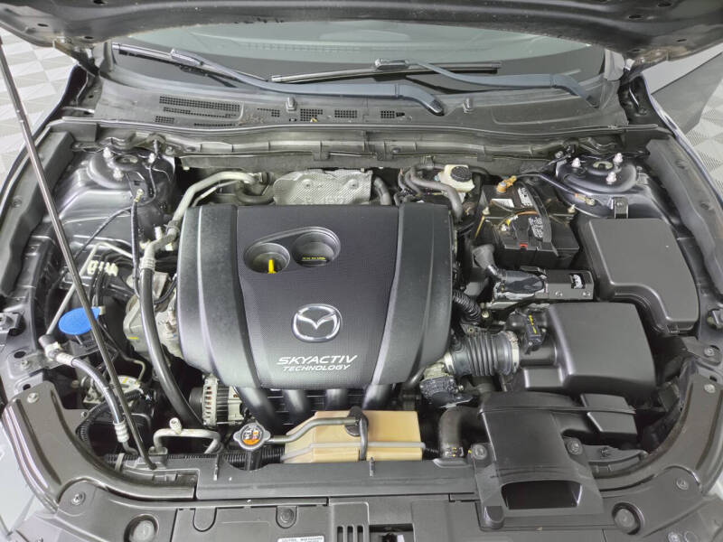 2016 Mazda MAZDA3 i Touring