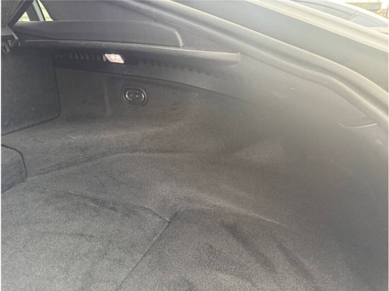 2020 Jaguar F-TYPE R