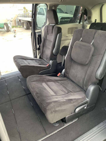 2014 Dodge Grand Caravan SE