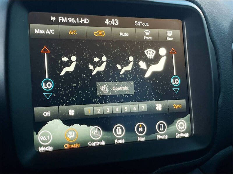 2023 Jeep Renegade Latitude