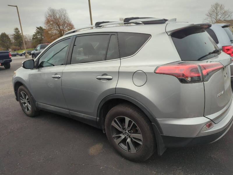 2017 Toyota RAV4 XLE