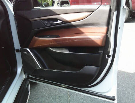 2017 Cadillac Escalade ESV Luxury