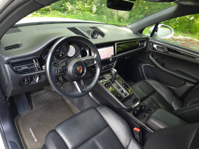 2023 Porsche Macan