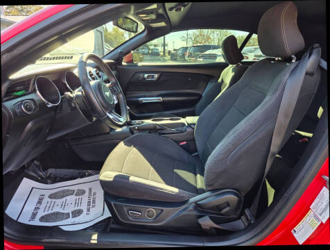 2016 Ford Mustang V6