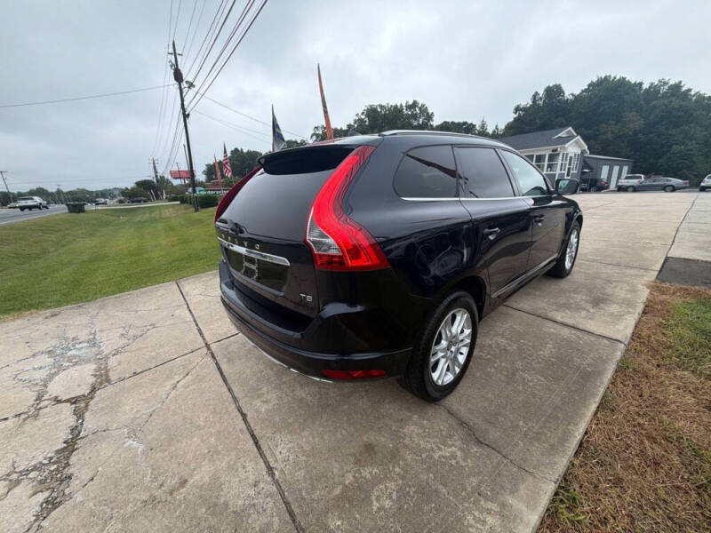2016 Volvo XC60 T5 Drive-E Premier