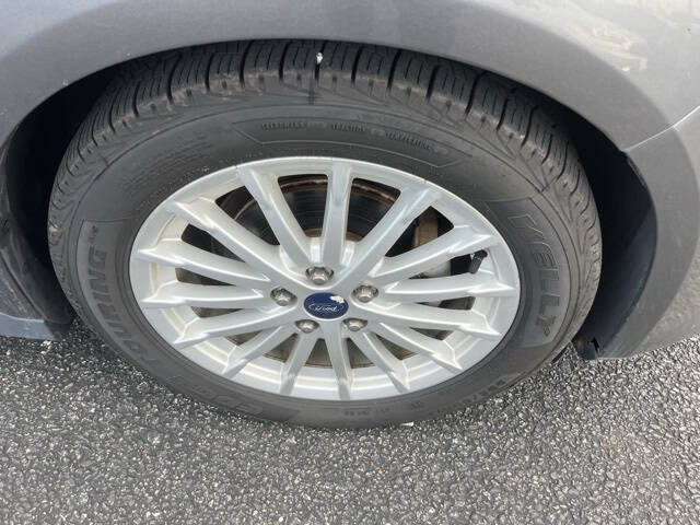 2014 Ford C-MAX Hybrid SE