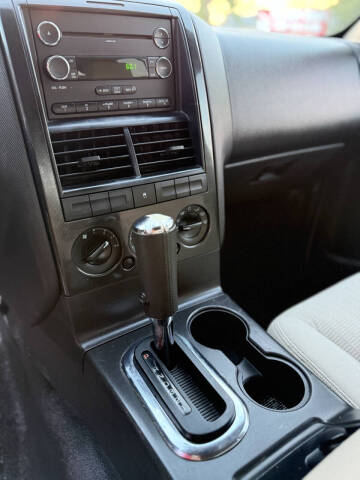 2008 Ford Explorer Sport Trac XLT