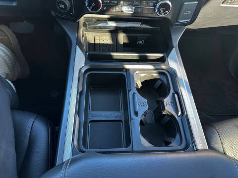 2025 Ford F-350 Super Duty Lariat