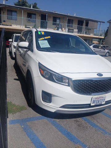 2017 Kia Sedona LX