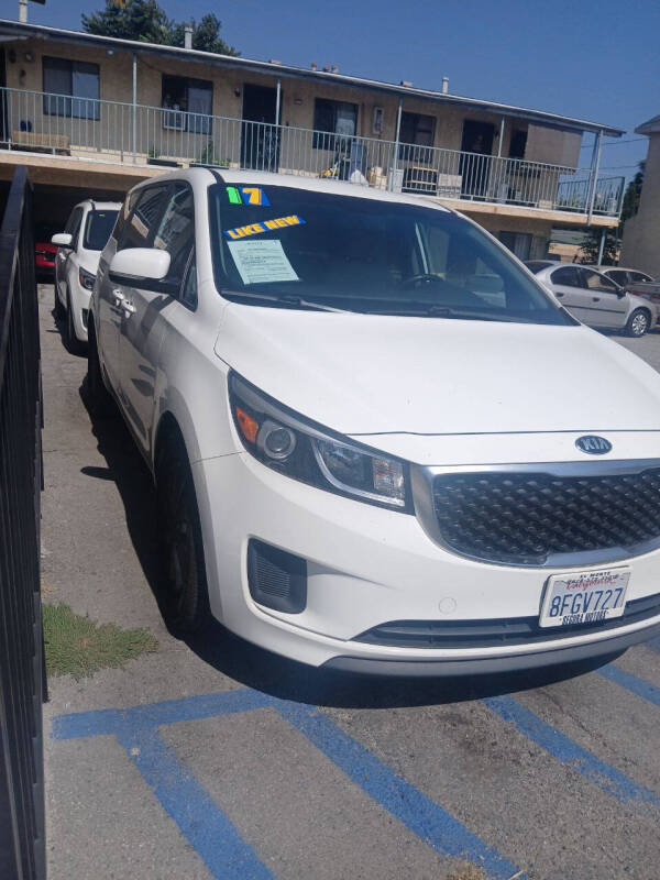 2017 Kia Sedona LX