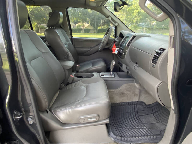 2012 Nissan Frontier SL