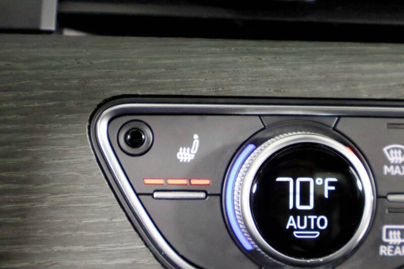 2023 Audi A4 quattro S line Prem Plus 45 TFSI