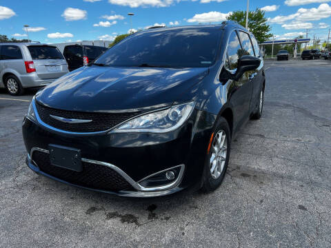 2020 Chrysler Pacifica Touring L