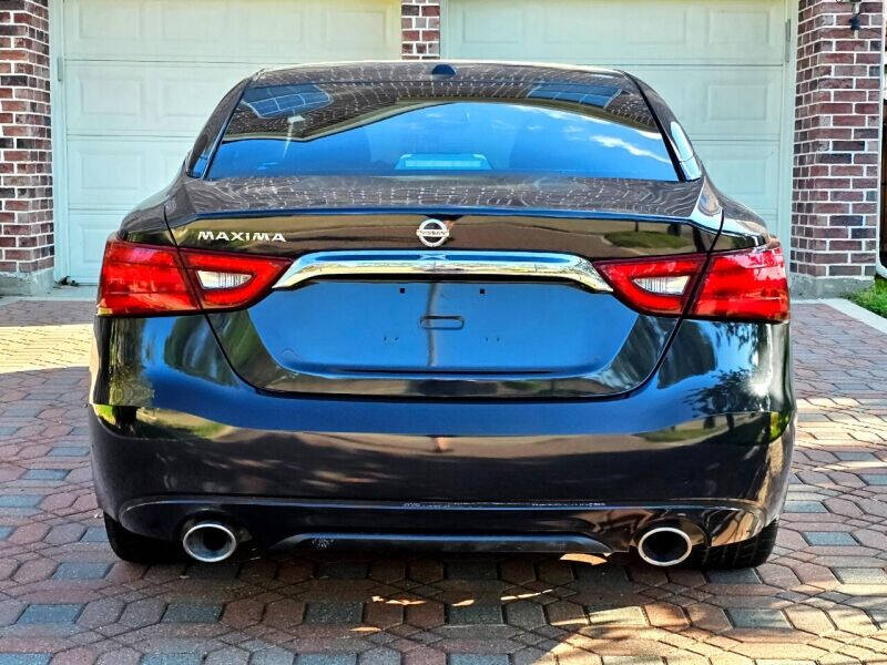 2017 Nissan Maxima