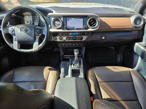 2017 Toyota Tacoma Limited