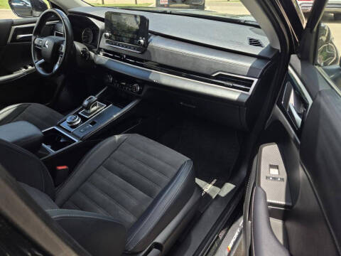 2024 Mitsubishi Outlander SE Black Edition