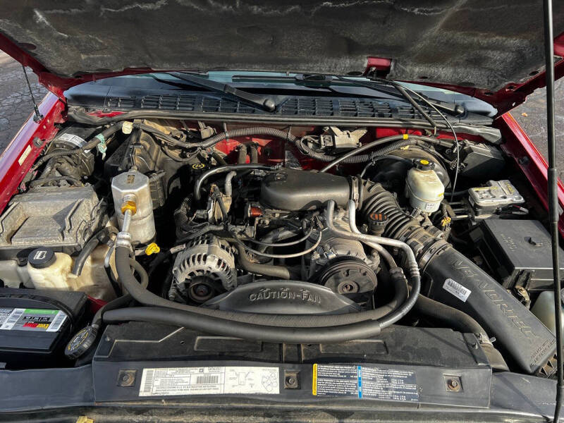 2002 Chevrolet S-10 LS